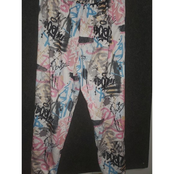 WDIRARA Men's Floral Letter Graphic Print Drawstring Waist Tie Front Sweatpant - Picture 2 of 3